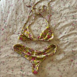 NEW— Frankie’s Bikinis Floral Bikini Set